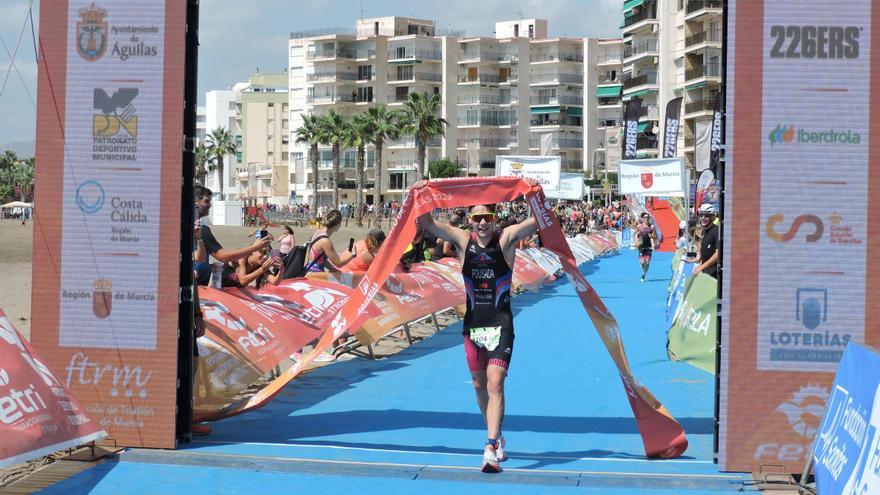 La cantera de la Región brilla en el clásico Triatlón Marqués de Águilas