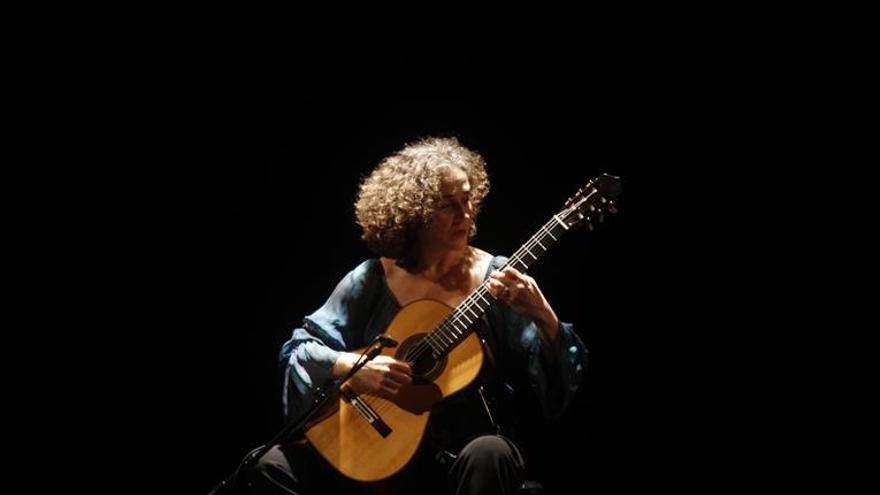 La guitarra clásica de Antigoni Goni