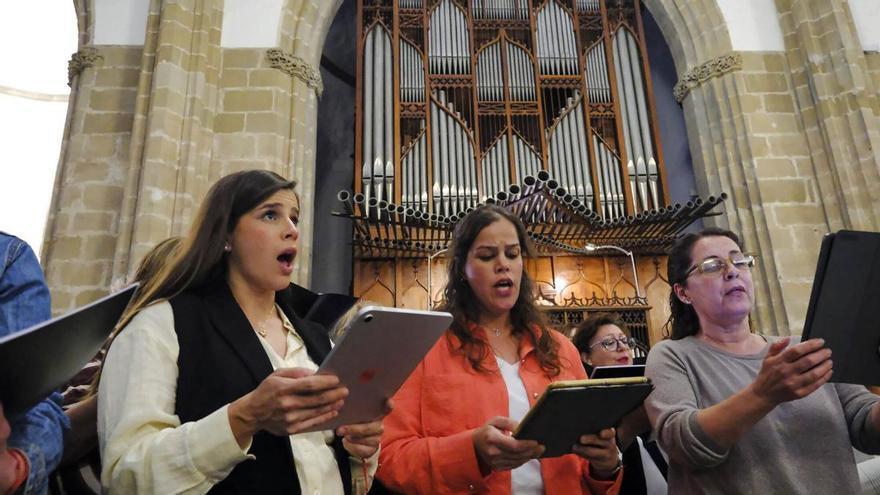 Marta y Virginia Santana: las dos hermanas de Gran Canaria que cantarán al papa León XIV en su visita a Canarias