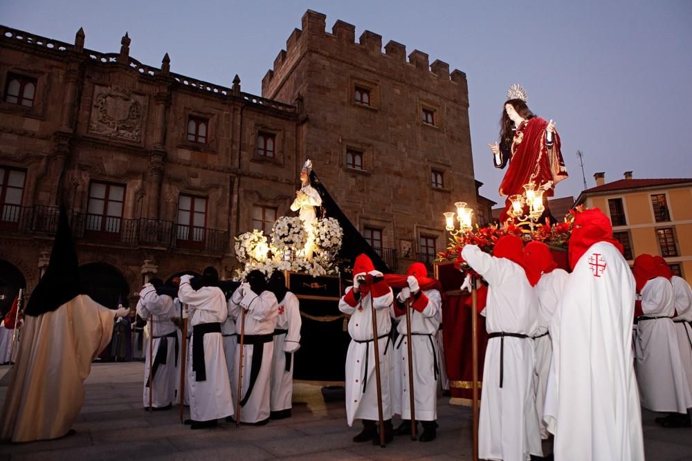 Procesión del Encuentro en Gijón