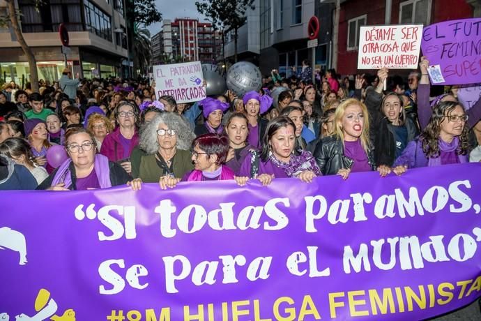 GENTE Y CULTURA 07-03-19  LAS PALMAS DE GRAN CANARIA. 8M Día Internacional de la Mujer. Manifestación por el 8M Día Internacional de la Mujer. FOTOS: JUAN CASTRO