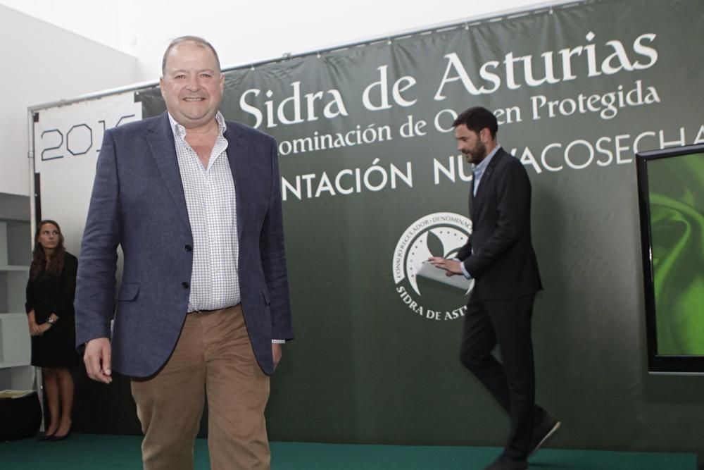 Salón de la sidra en Gijón