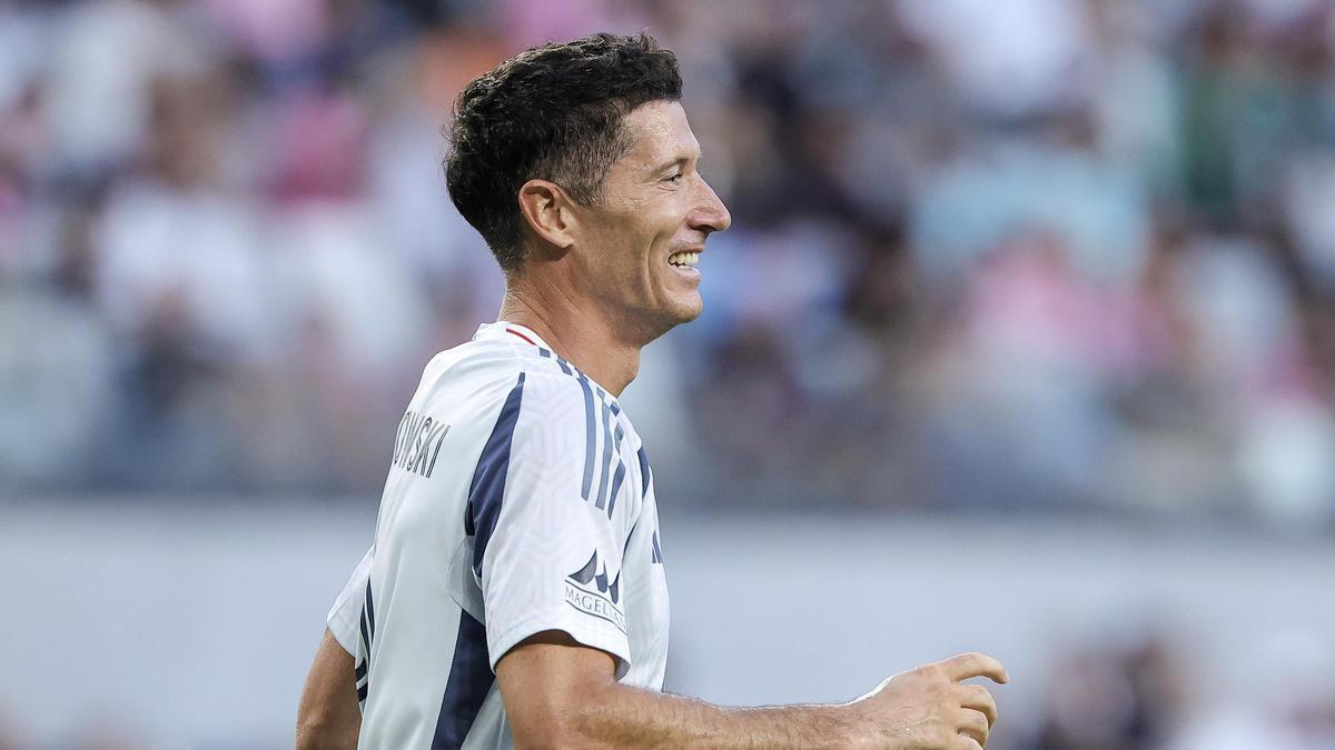 Lewandowski no se olvida del Barça en su debut en la MLS