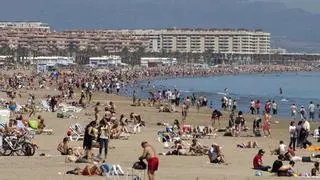 Seis banderas azules ondean en playas de València