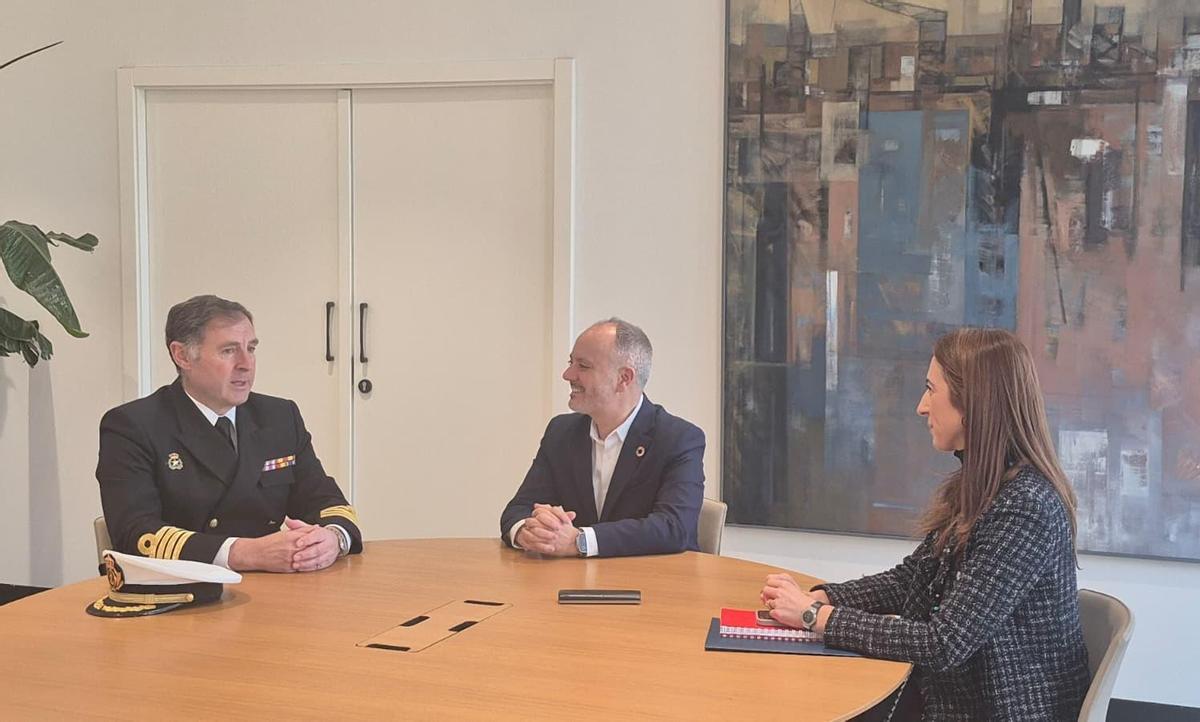 Toledano, Regades y González, en la sede del Consorcio