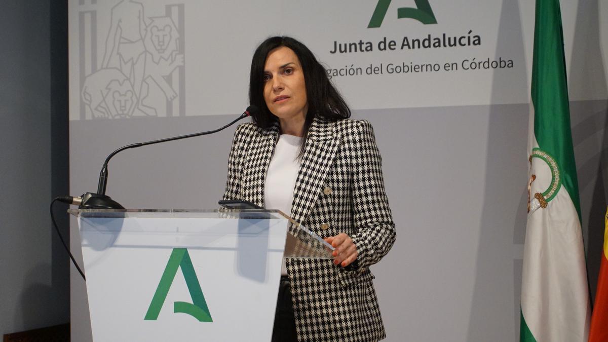 La delegada de Empleo, Empresa y Trabajo Autónomo, Mª Dolores Gálvez.