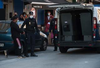 Detenidas en A Coruña tres personas procedentes de Córdoba por retener a una niña vendida por 4.000 euros