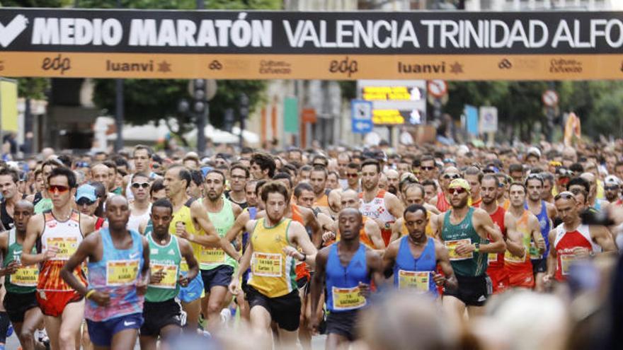 Salida del Medio Maratón de Valencia Trinidad Alfonso