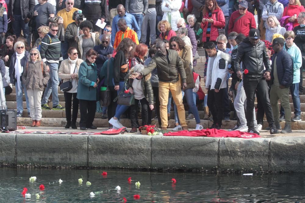 Homenaje a los fallecidos en el Mediterráneo