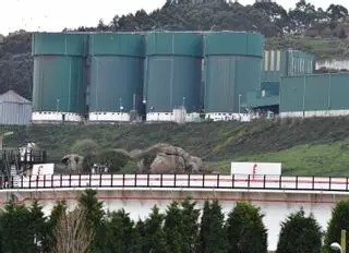 La planta de basuras de Nostián queda parada varias horas por sabotajes a tres días de la huelga