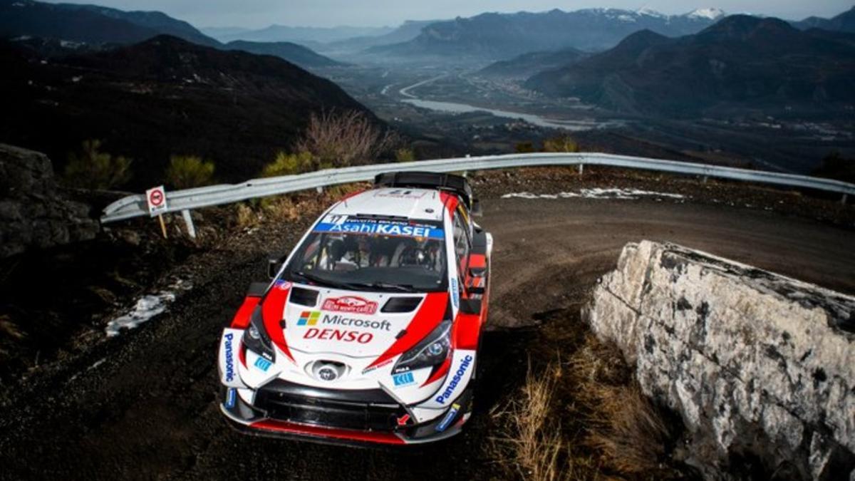 Sébastien Ogier y Julien Ingrassia en la segunda jornada del Rally Montecarlo