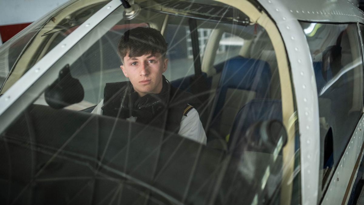 Daniel Luis es el joven que vuela más alto en Tenerife