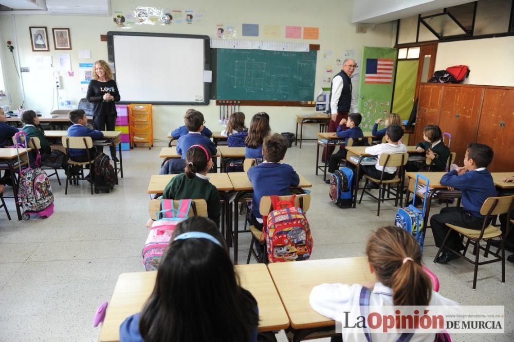 Jesuitinas abre sus puertas después del incendio