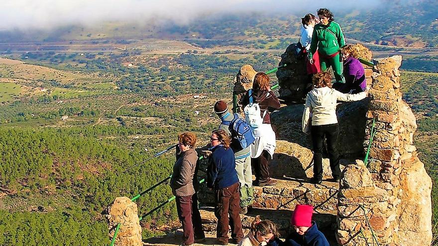 Mirador de la Sierra del Castillo en la ruta hacia Aguafría