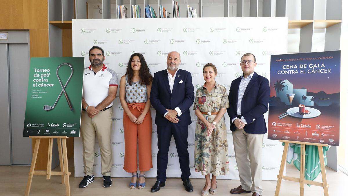 Organizadores de la cena de gala de la AECC