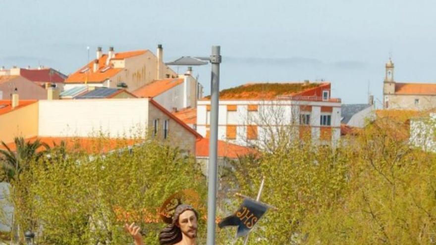 Porto do Son procesiona su devoción