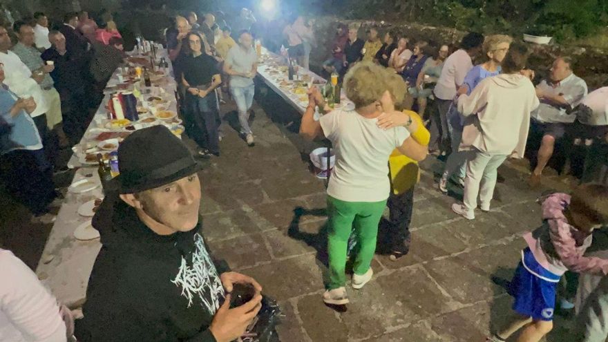 Fiesta vecinal en A Roza de Beluso. | G.M.P.