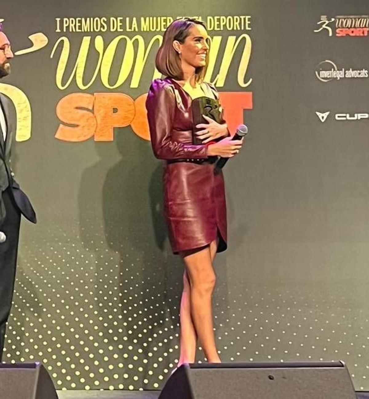 Ona Carbonell recibe el premio Woman Sport 2021