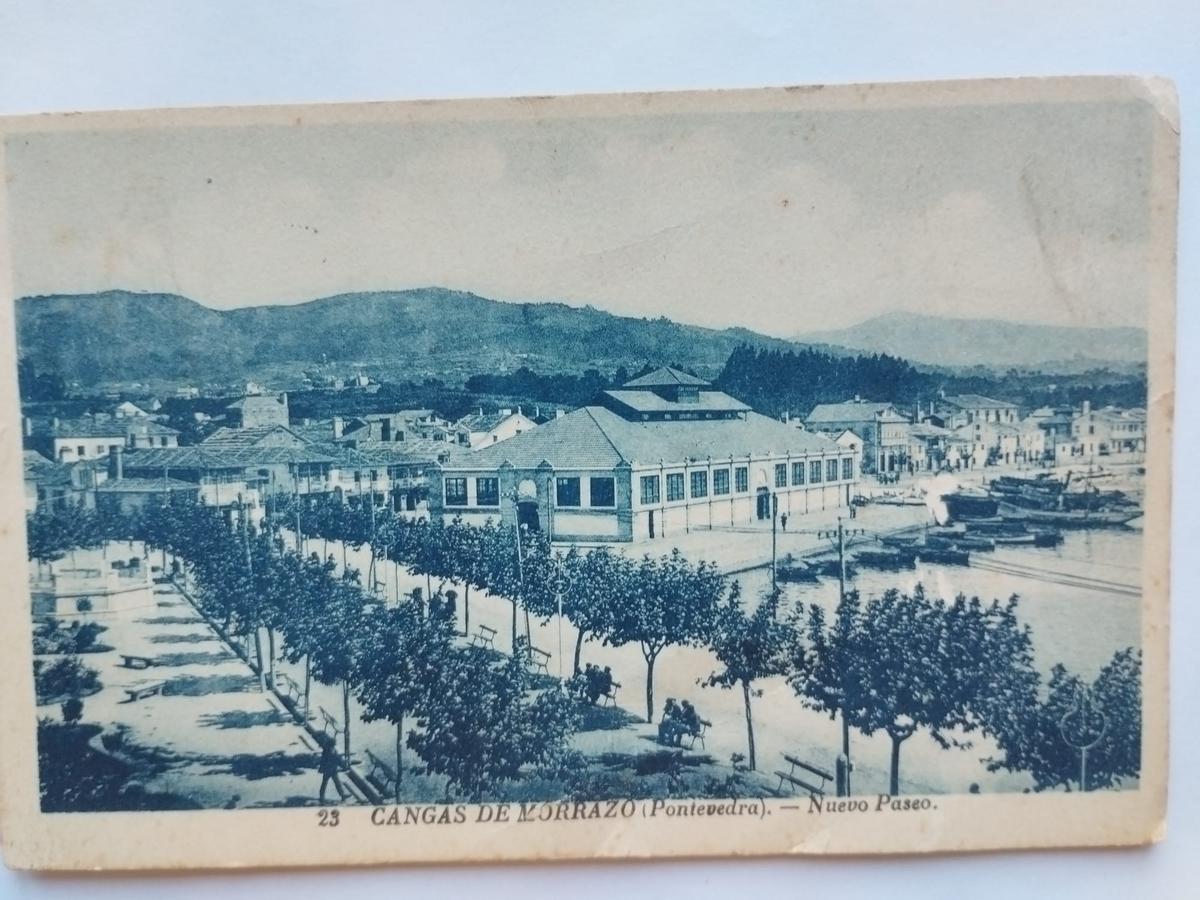 Imagen antigua de la Alameda vella con la hilera de plataneros.