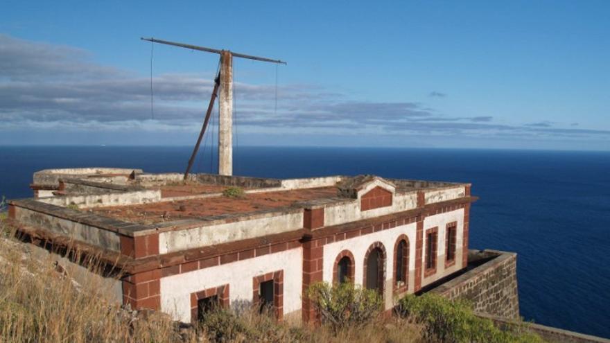 Fue la primera estación electrosemafórica que existió en Canarias