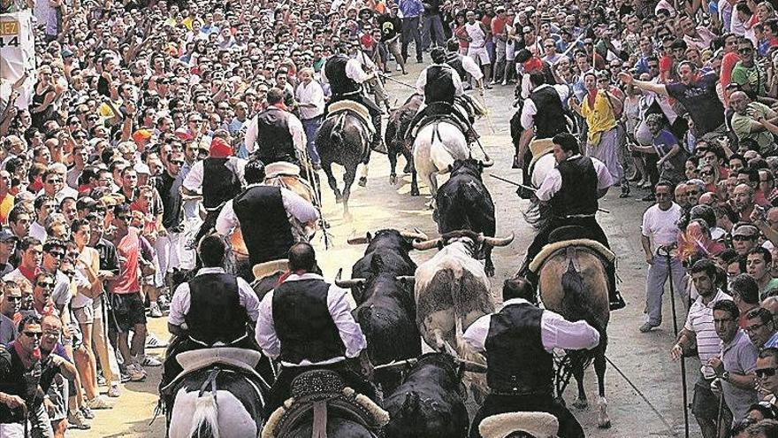 Días que acercan en el calendario la Entrada de Toros y Caballos