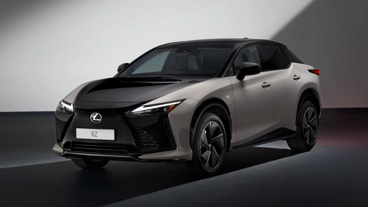 Lexus RZ