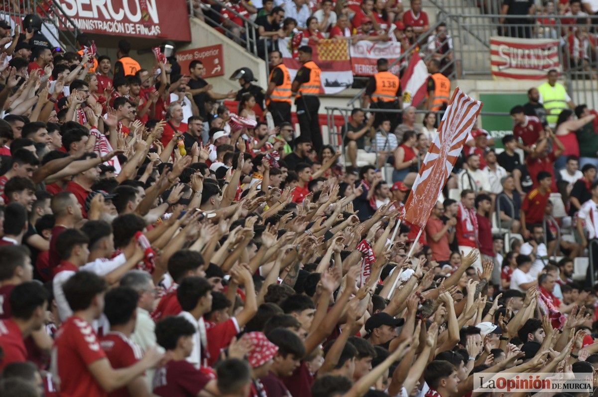 Así fue el encuentro del play off del Real Murcia y el Nástic en la lucha por el ascenso