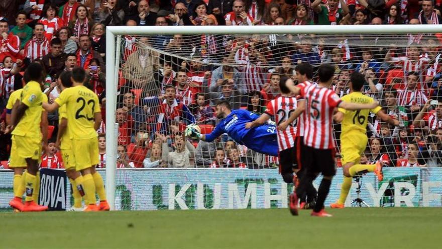 Un castigo excesivo para el Villarreal en San Mamés (4-0)