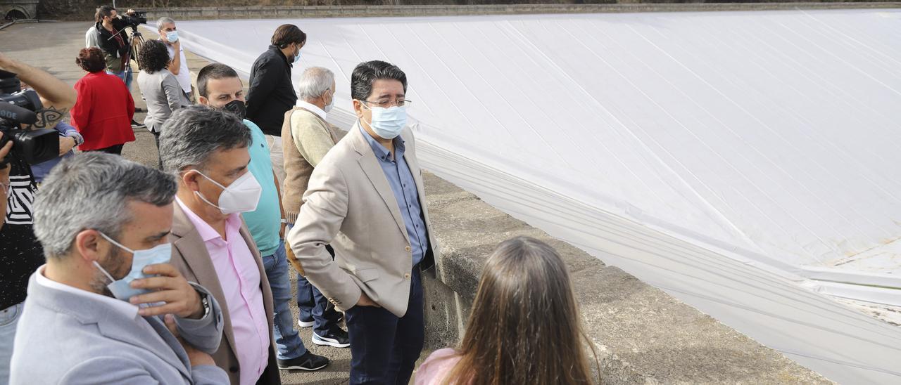 Visita de Pedro Martín a la balsa de Llanos de Mesa