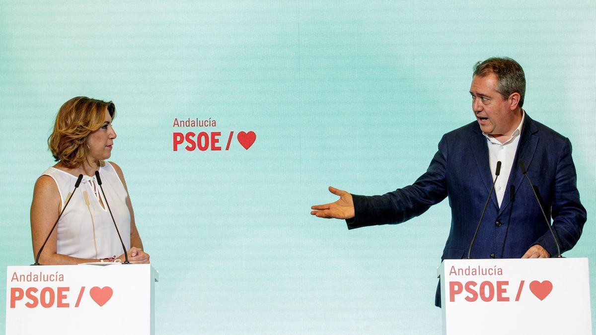 Susana Díaz y Juan Espadas, juntos en una rueda de prensa, en una imagen de archivo.