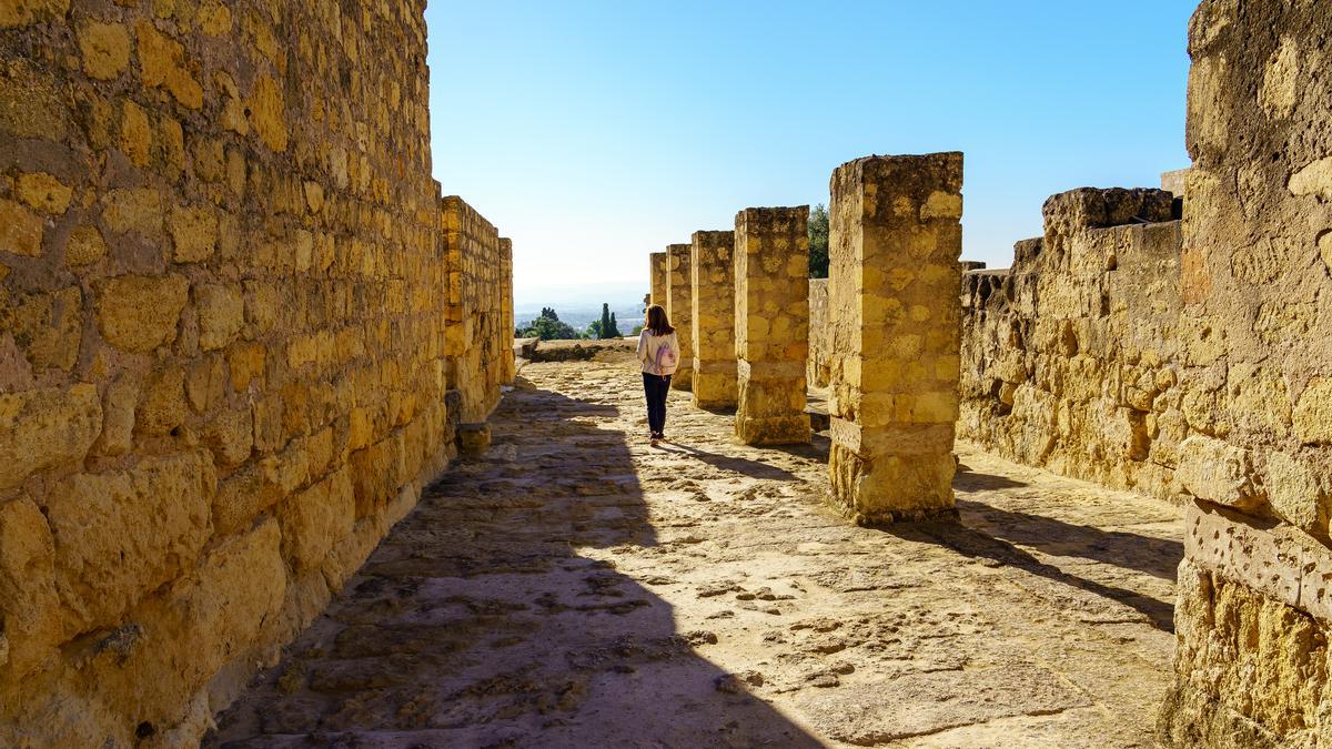 Paseando por Medina Azahara.