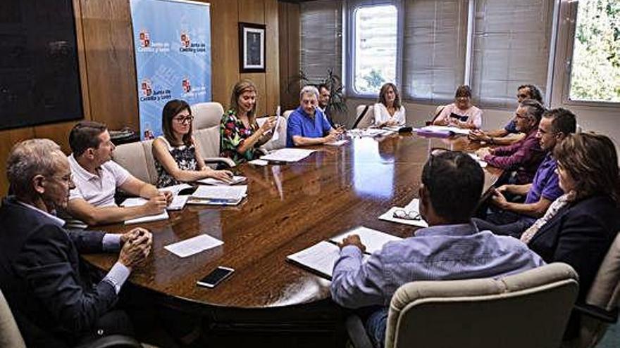 Reunión del Consejo Agrario provincial de Zamora en la Delegación Territorial de la Junta, ayer.