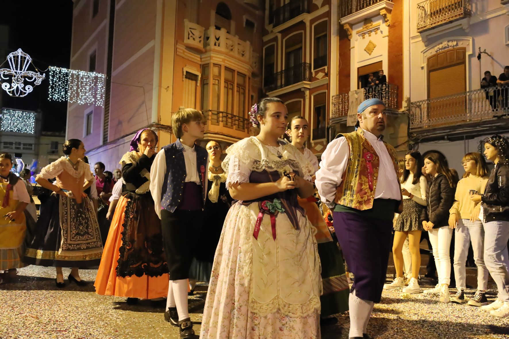 Todas las fotos del colorido desfile de carrozas de la Fira d'Onda