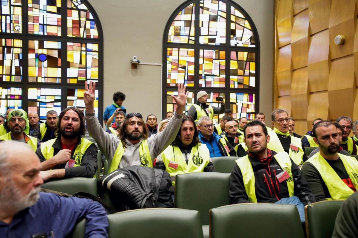 Polémica en el Pleno del Ayuntamiento de Zaragoza