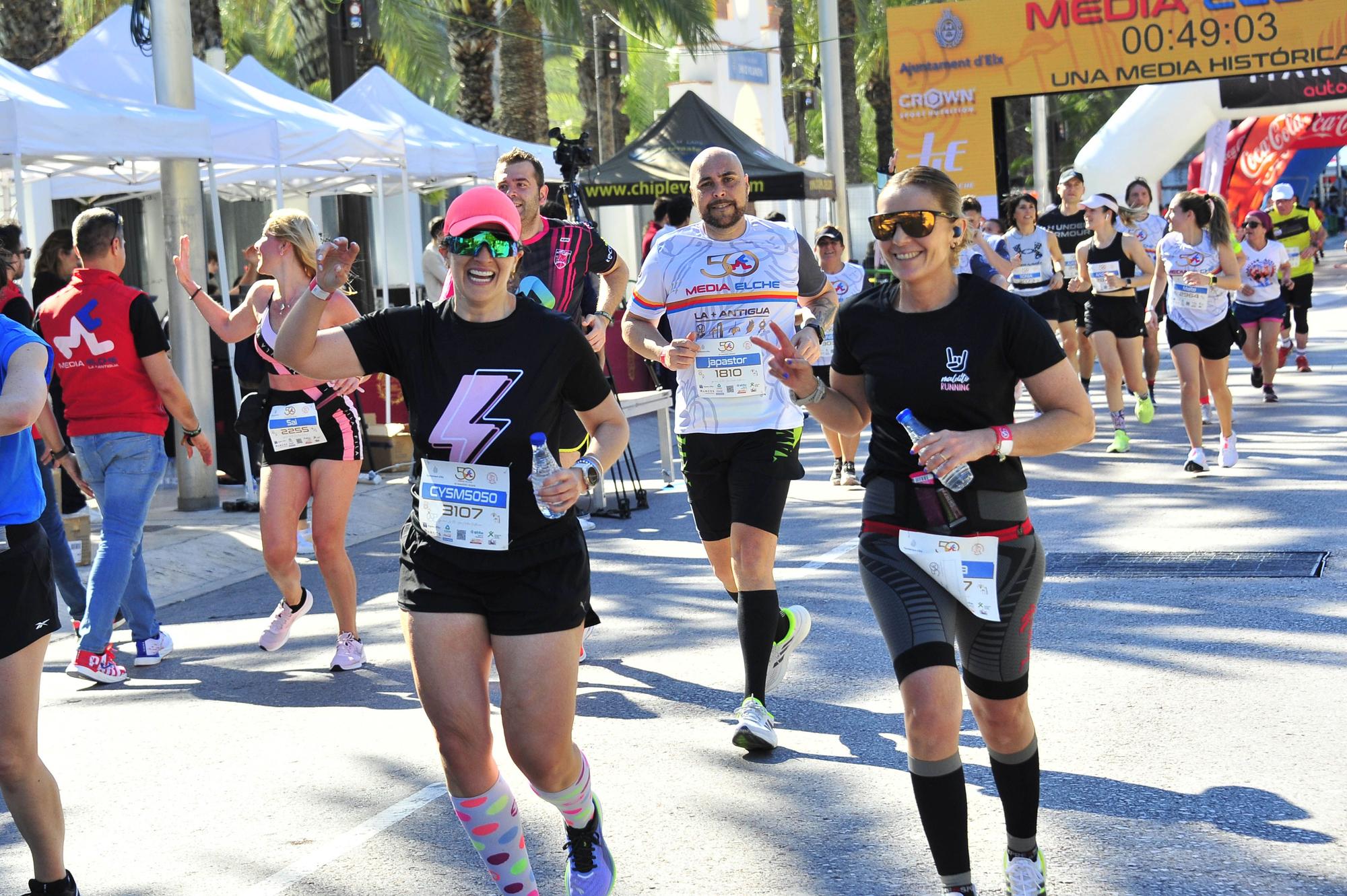 Un Medio Maratón de Elche marcado por el calor