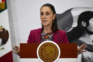 Sheinbaum invita a Ayuso a pasar “más tiempo de vacaciones” en México porque “aprendería mucho”