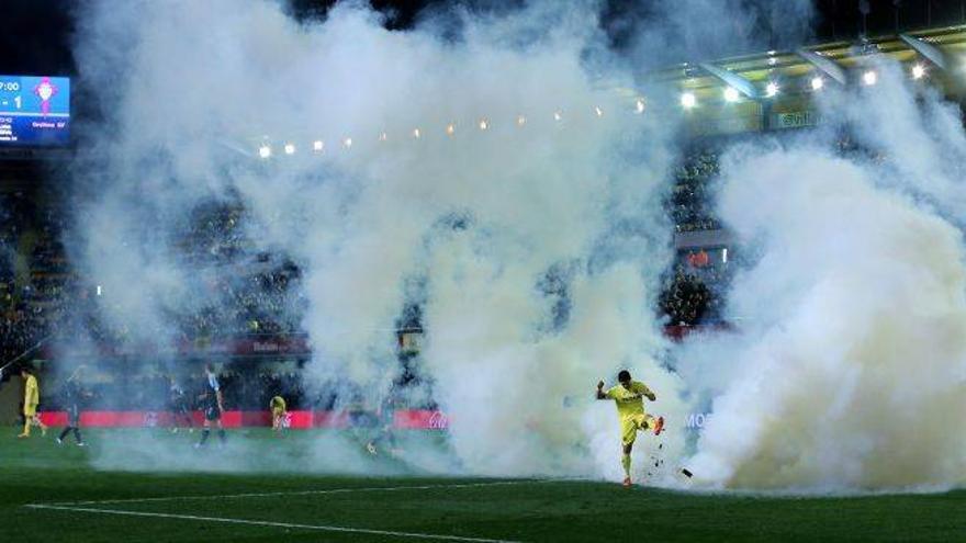 Quince heridos leves por el bote de gas en Villarreal