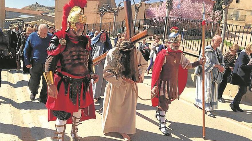 La Sang reúne a 250 personas en su peregrinación a Torrehermosa