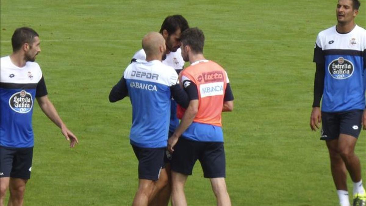 Luisinho protagonizó un enfrentamiento con Arribas en un entrenamiento