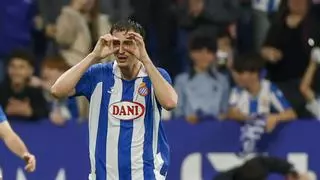 Kumbulla vuelve a escena