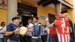 Aficionados del Athletic Club en Sevilla.