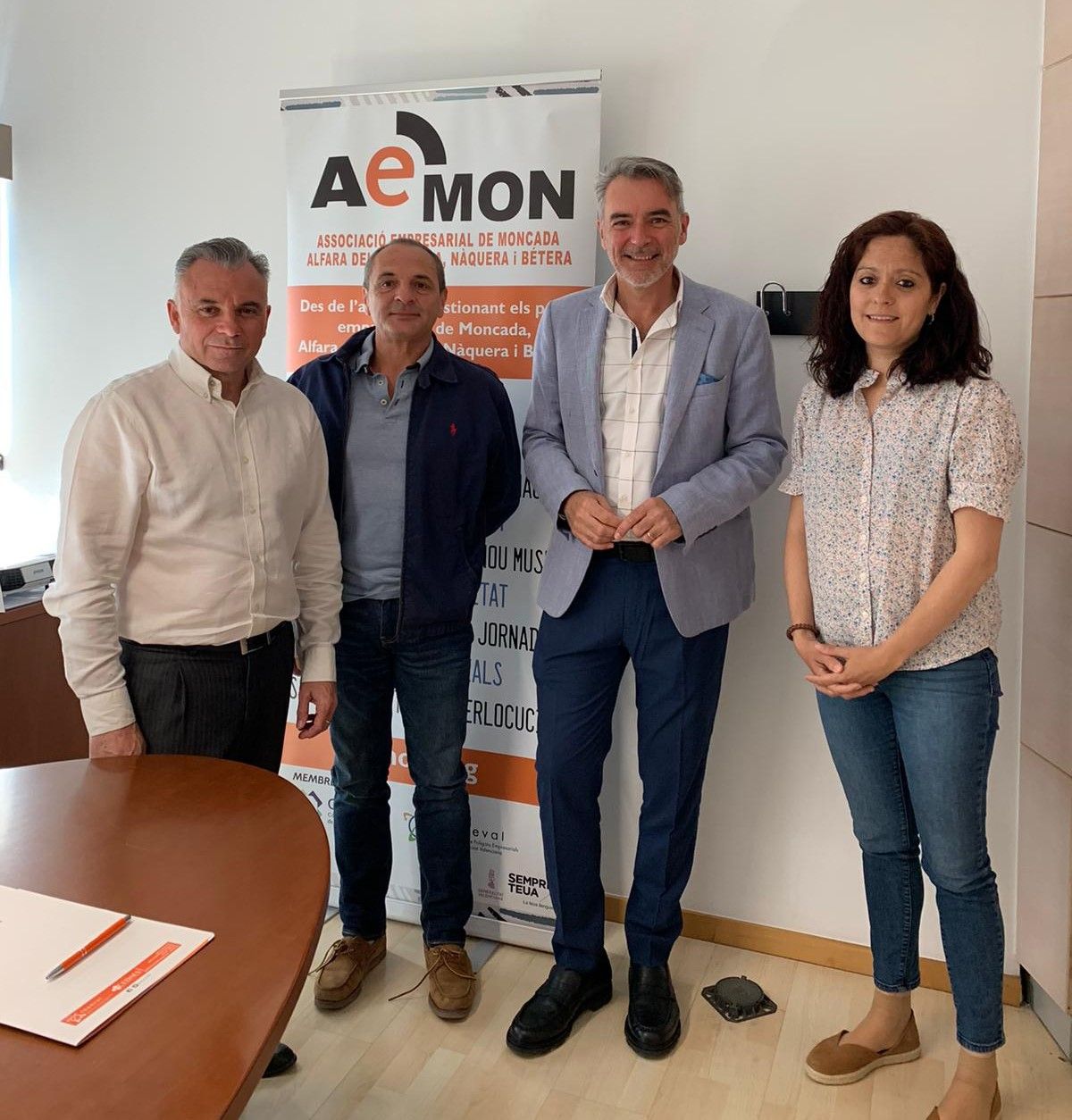 AEMON Asociación Empresarial se reúne con los partidos políticos de Nàquera