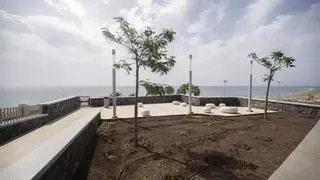 Nuevo mirador en Playa del Inglés: la ladera del antiguo toboplaya se transforma tras 26 años en ruinas