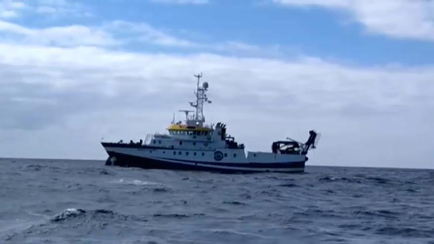 Arranca el rastreo submarino en Tenerife en busca de pistas de las niñas desaparecidas