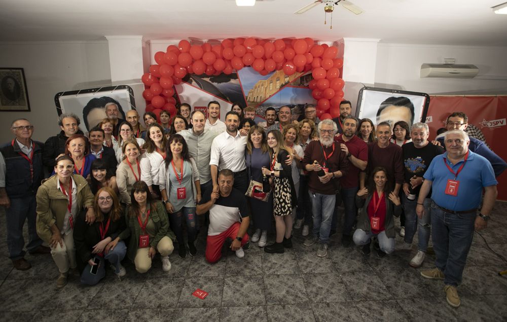 El PSPV-PSOE de Sagunt celebra en su sede una victoria histórica