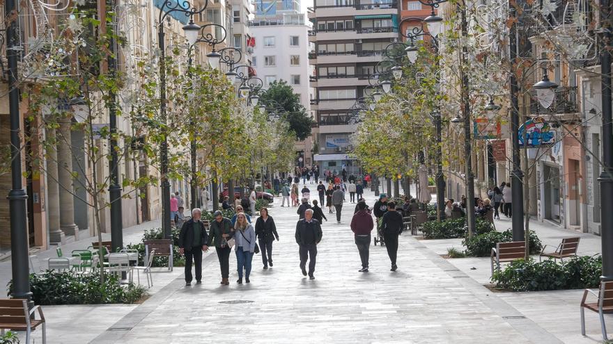 Las obras del centro de Alicante eliminan una decena de aparcamientos para personas con discapacidad