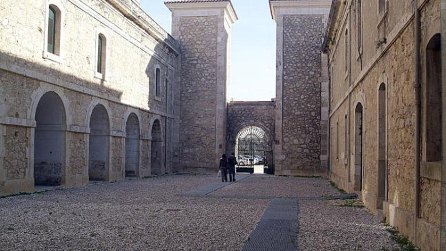 El castell de Sant Ferran de Figueres, on a proposta de Defensa podria ubicar-s&#039;hi el museu militar.