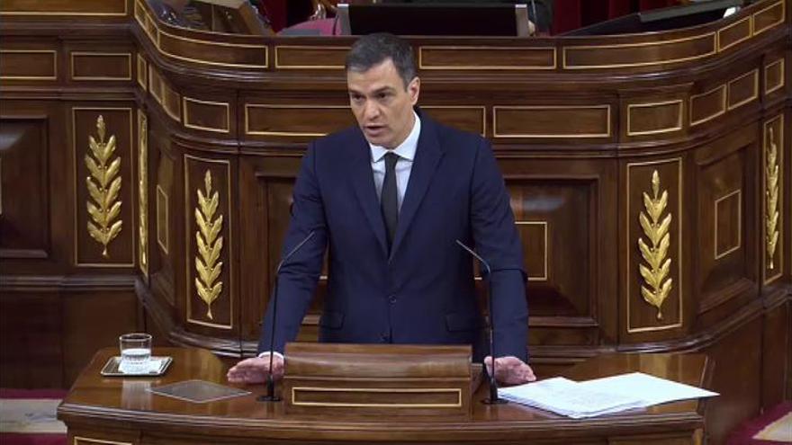 Sánchez: "No usemos la bandera como un arma o una frontera, no usemos el nombre de España en vano"