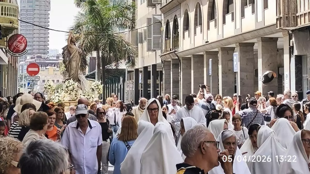 El Cristo Resucitado de La Luz sale en procesión después de 50 años
