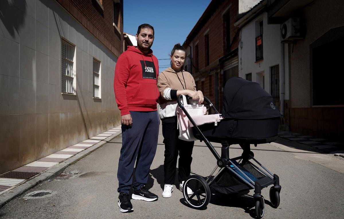 Reportaje sobre la apertura de una mina de Wolframio en Abenojar, Ciudad Real, que va a generar 300 empleos.